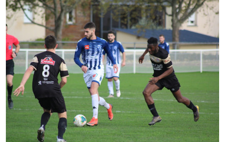 8-9-10 novembre : direction St-Sébastien en R1, derby à Segré en R2 U19